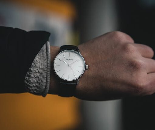 Man's watch